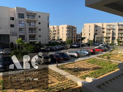 Bargain chalet for sale in Marina Marassi West, North Coast — 2 bedrooms, full sea-facing, just steps from the marina, in a very prime location.
