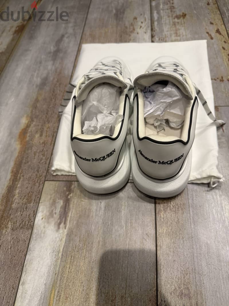 Alexander Mcqueen 2