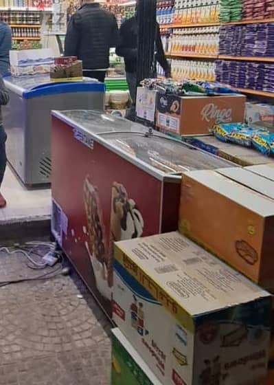 سوبر ماركت للبيع