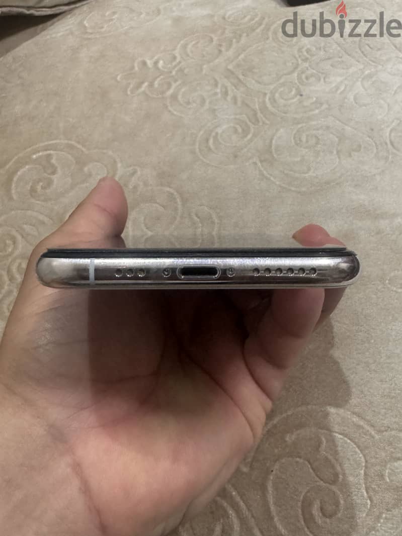 Apple - iPhone XS 5