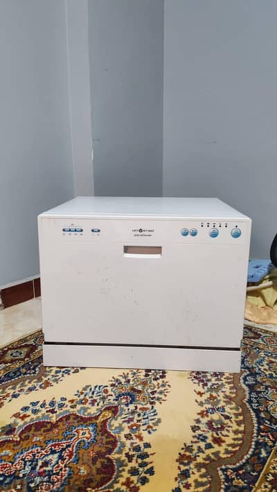 غسالة بحالة جيدة جداً