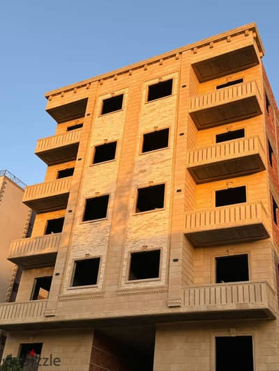 Apartment for sale in 6 October, semi-finished, immediate delivery, 225m in the second neighborhood, a minute from the university
