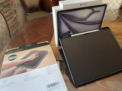 Ipad Air M4 13 Inch 256GB + Apple Pencil Pro + Esr cover and screen