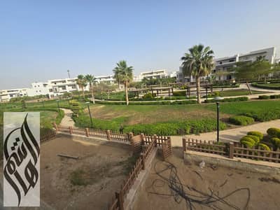 فيلا لقطة للايجار بكمبوند وصال فيو وايد جاردن بجوار المسجد والخدمات