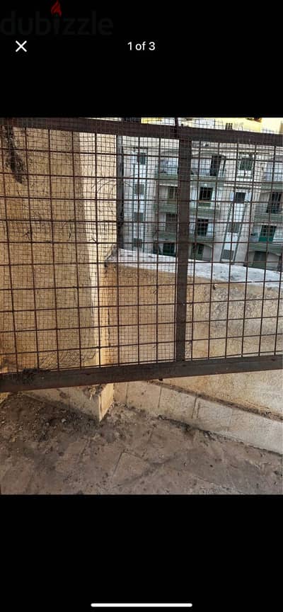 باب حديد استعمال