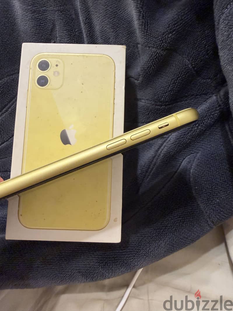 Apple - iPhone 11 1