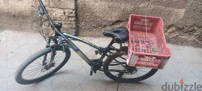 عجلة bomber مستعملة 3 شهور