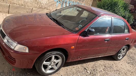 Mitsubishi Lancer 2000