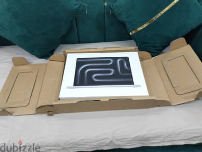 MacBook Pro M4 pro 14 inch Ram 24 Hard 1 Tera Like New