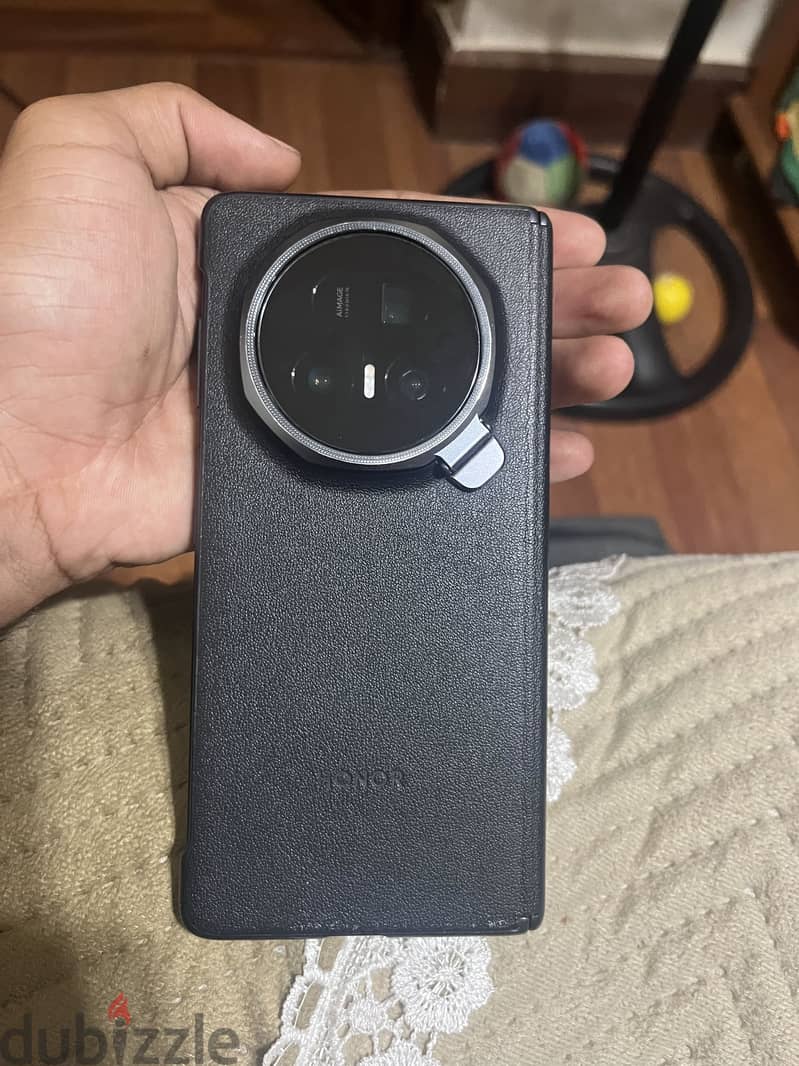 Honor Magic V5 5
