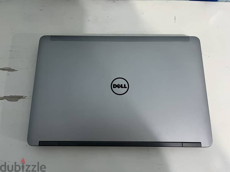 Dell Latitude E6540 2