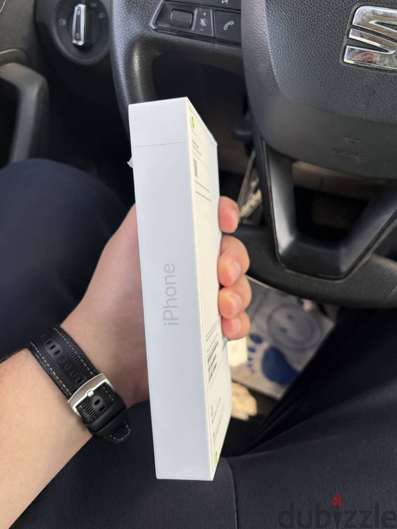 Apple - iPhone 17 Pro Max 2