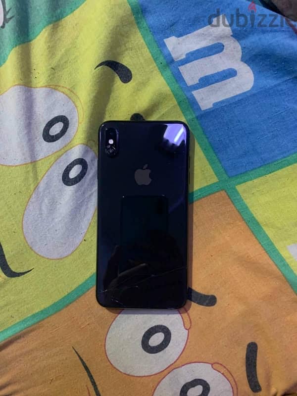 iPhone XS Max 1