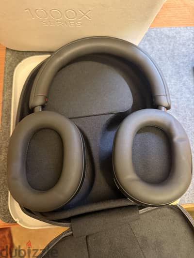 Sony WH1000 XM5