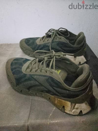 reebok       size 43