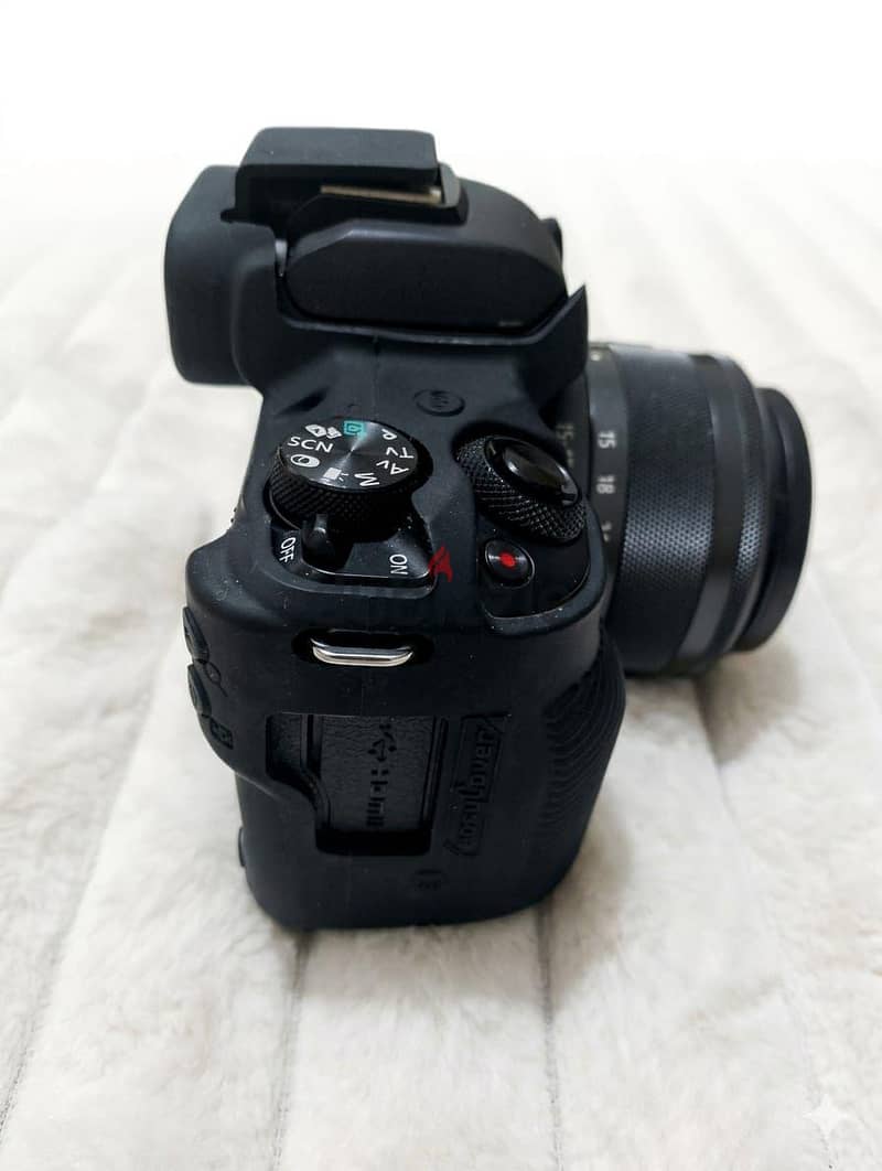 Canon EOS M50 Mirrorless 7