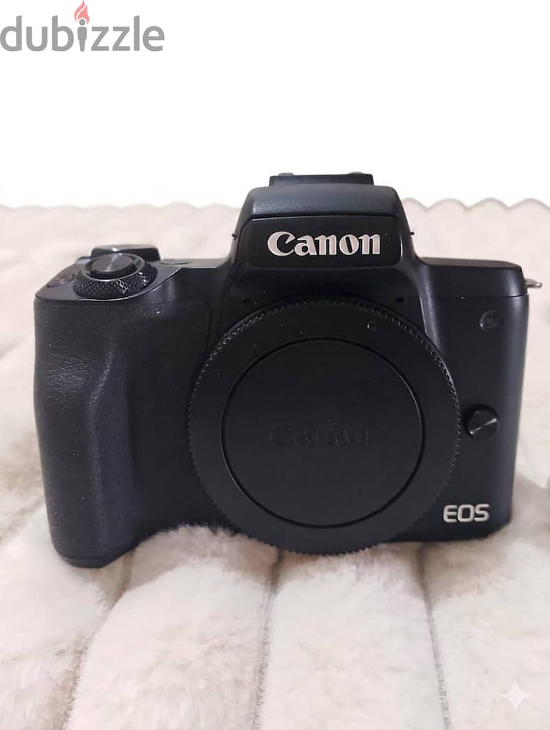 Canon EOS M50 Mirrorless 11