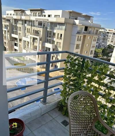 A very nice apartment at a great price with a big discount in Hyde Park, Fifth Settlement, just minutes from the American University, directly on the southern Ninety.