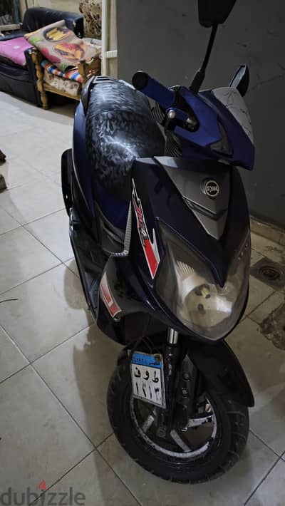 سكوتر sym get 4
