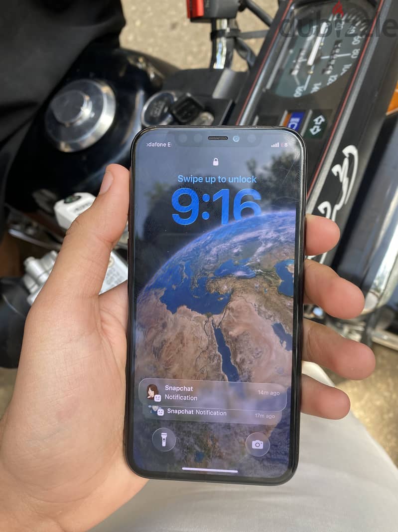 Apple - iPhone 11 Pro 4