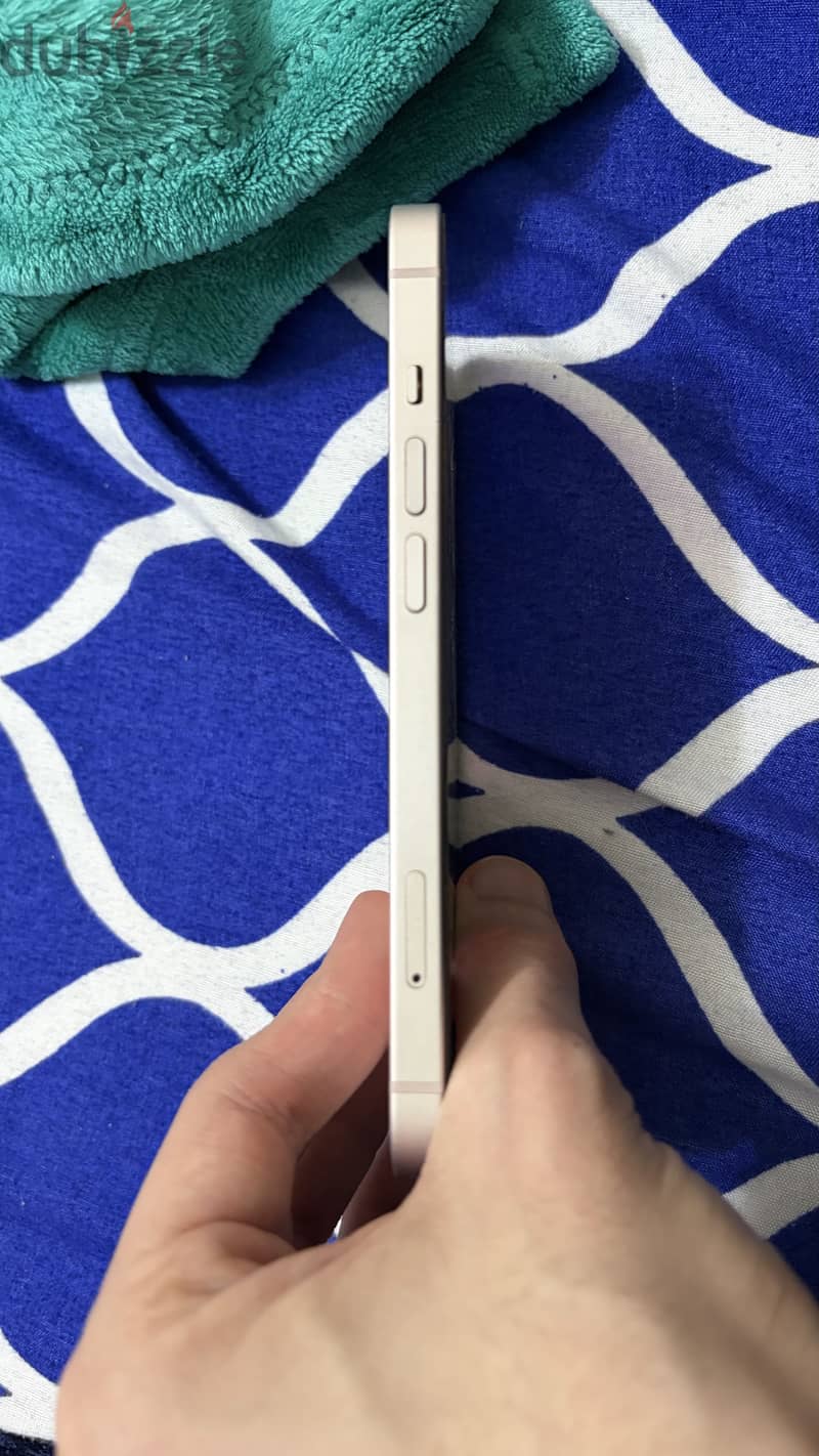 Apple - iPhone 13 3