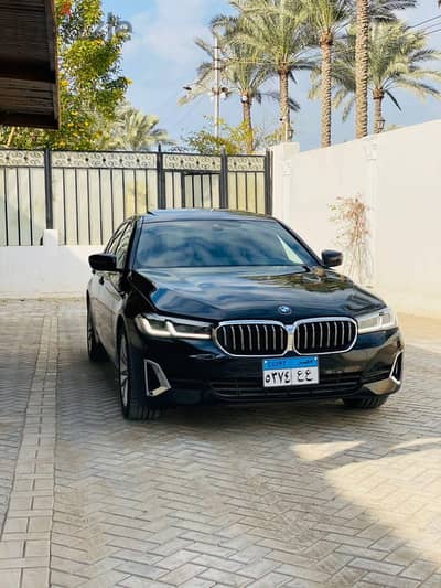 بي ام دبليو 520 2023 - BMW 520