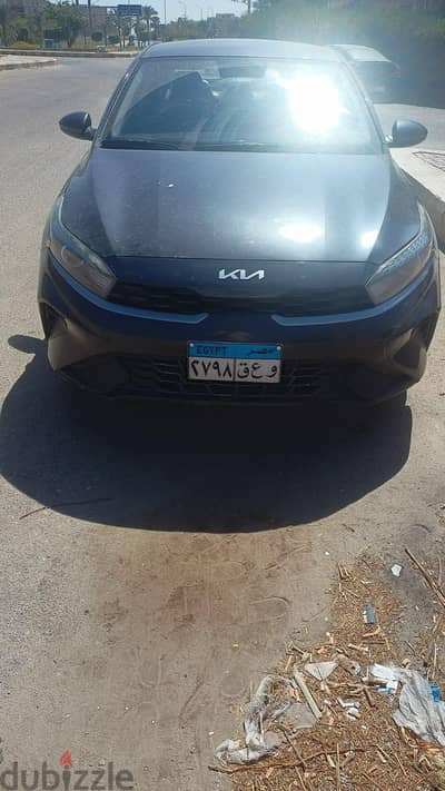 مطلوب مهندسين أو موظفين