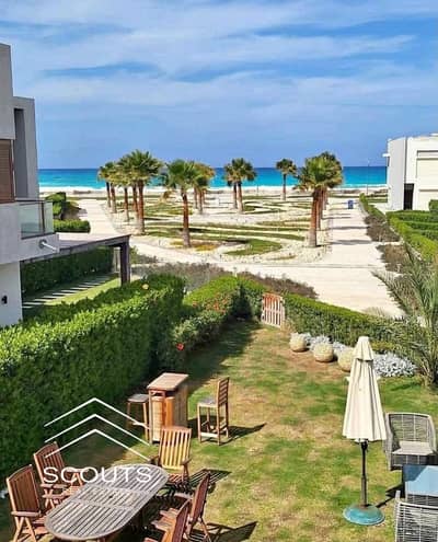 استلم فوري بالسعر القديم شاليه علي البحر sea view في لافيستا الساحل الشمالي 3غرف ارضي بجنينه خاصه fully finished بالقرب من فوكا باي وماونتن فيو راس الحكمة