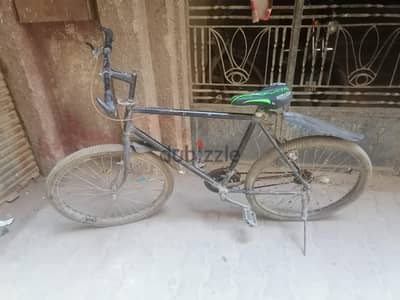دراجه مستعمله للبيع وبسعر 1200 فقط