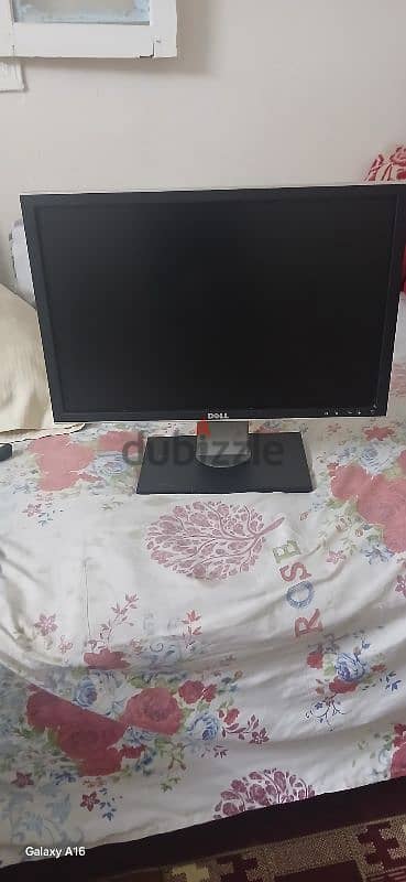 شاشه DELL 22 بوصه