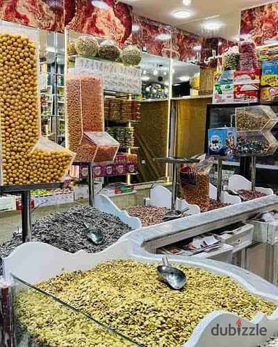 محل30 م  مفتوح محمصه للايجار بالعده يوجد بها حصه سجاير تشطيب سوبر لوكس يوجد جميع المرافق مياه وكهرباء بالإسكندرية العجمي شارع الهانوفيل الرئيسي بموقع متميز جدا