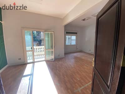 6-room office in Zamalek with high ceiling, 80,000 negotiable