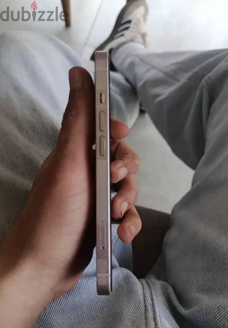 Apple - iPhone 13 2
