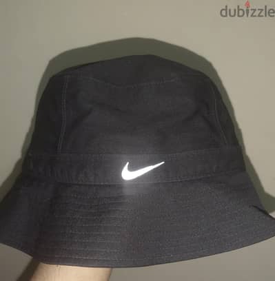 black Nike  bucket hat