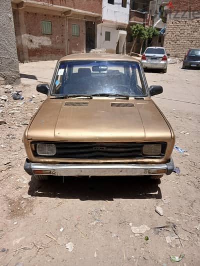 فيات 128 1983 فيات ١٢٨
