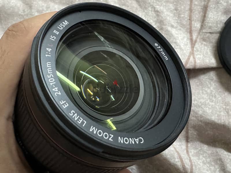 Camera Canon 5D mark 4 + lens 24 -105 1
