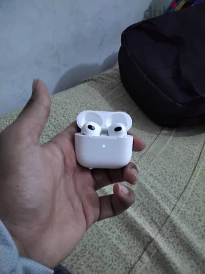 Earbuds 3/ايربودز 3