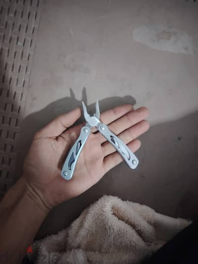 زراديه متعديده الاستخدام  جديده
