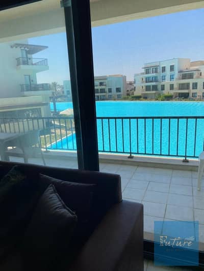 For rent Chalet – Direct on the Lagoon, Marassi Blanca