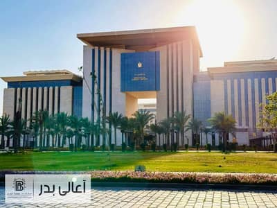 للبيع ارض ناصية صريحة 305 متر علي شارع 25 متر بمدينة بدر badr city