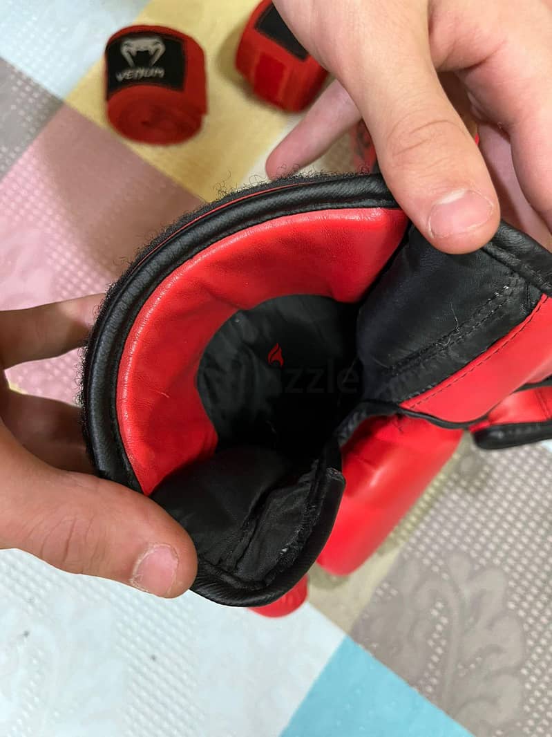 kickboxing gloves+ handwarabs 3