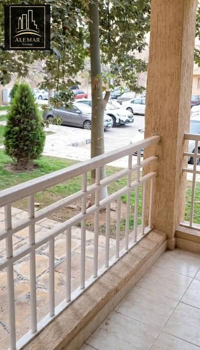 Studio for sale in Madinaty, cash or continuation of installments, with a view of the club.