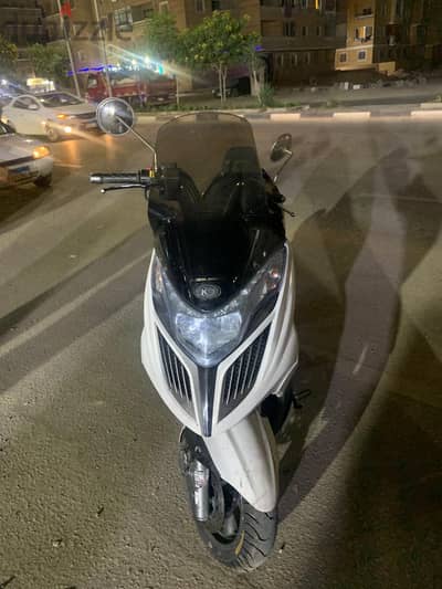 سكوتر كيمكو g dink 250 موديل ٢٠١٥