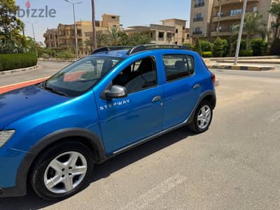 استب واى 2019فابريكة بره و جوه 64000km  اتوماتيك