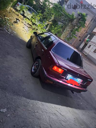 ميتسوبيشي لانسر 1992