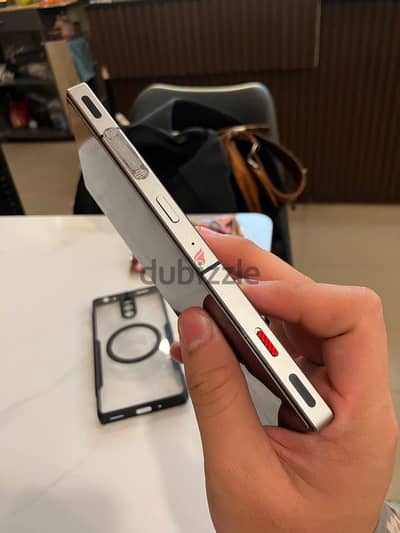 Redmagic 8s pro
