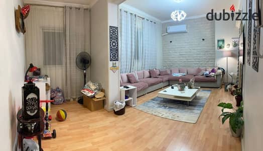 Apartment for sale at a special price, super lux finishing, in front of Al-Siraj Mall, Nasr City, eighth district, with an area of 105 square meters, with a private garden of 60 square meters.
