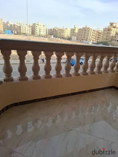 شقه للايجار في البنفسج عمارات   اول سكن