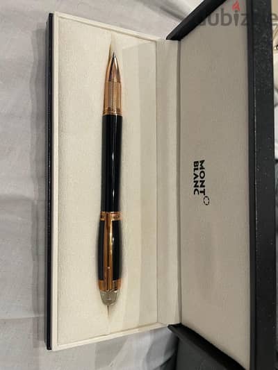 MONTBLANC  New pen