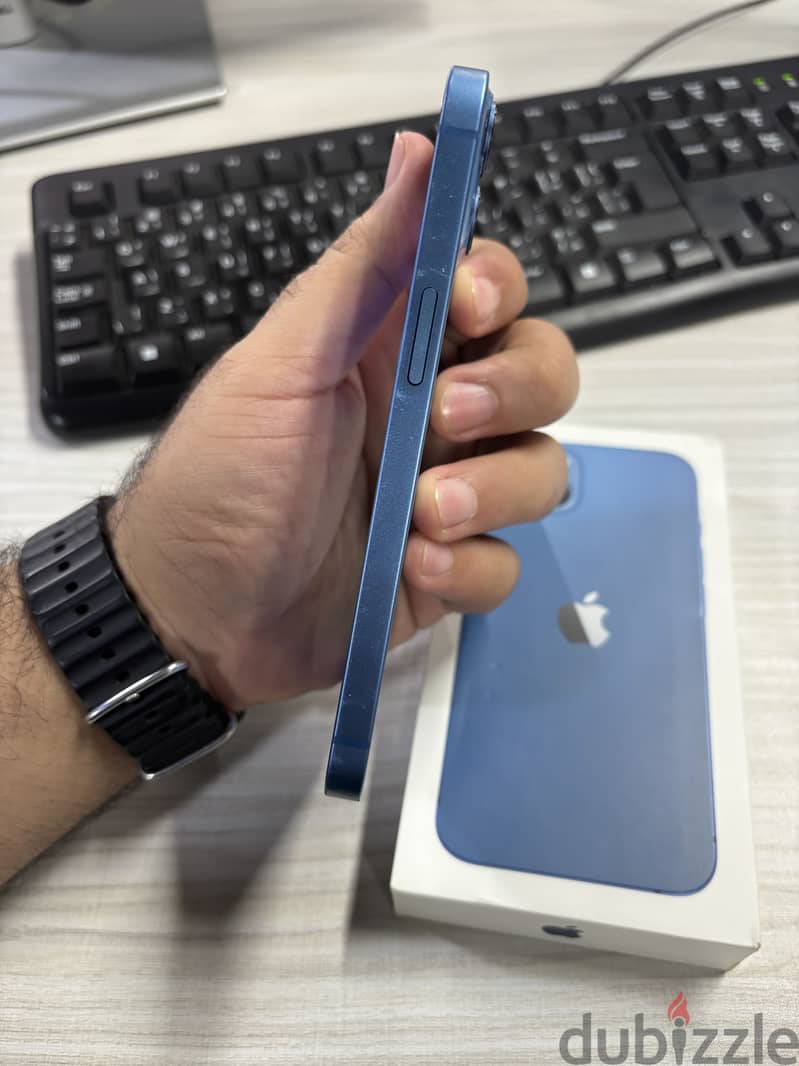 Apple - iPhone 13 2